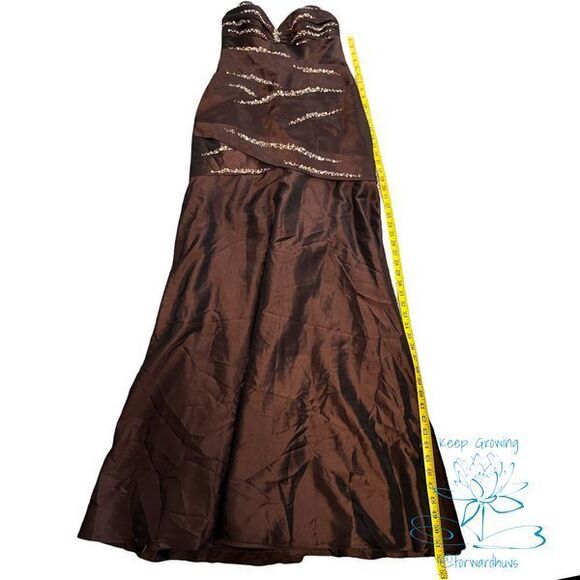 Prom Dress Mori Lee Madeline Gardner size 7/8 - Picture 12 of 13